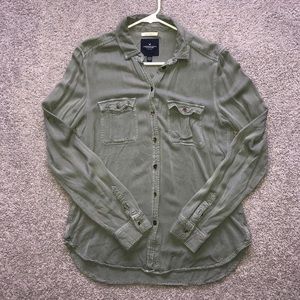 Army green AEO button up
